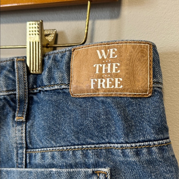 Free People We The Free Beginners Luck Slouch Shorts - Picture 7 of 15